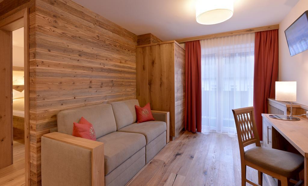 Hotel Garni Tirolerhof Hopfgarten im Brixental Habitación foto
